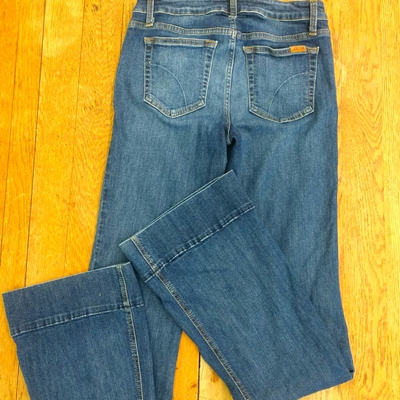 Joe's Jeans Denim - Joe's The Iconic Flare jeans size 27